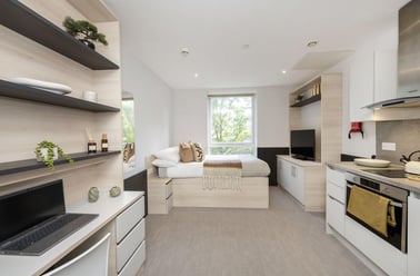 Hawkins Road, Hythe, Colchester - Image 3